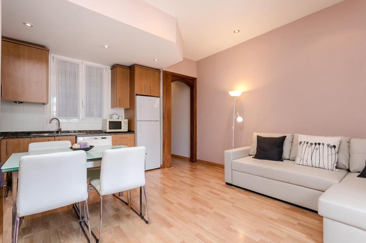 Fantastic 2 Bedroom 5 Minutes By Car From Plaza Catalunya 바르셀로나 외부 사진