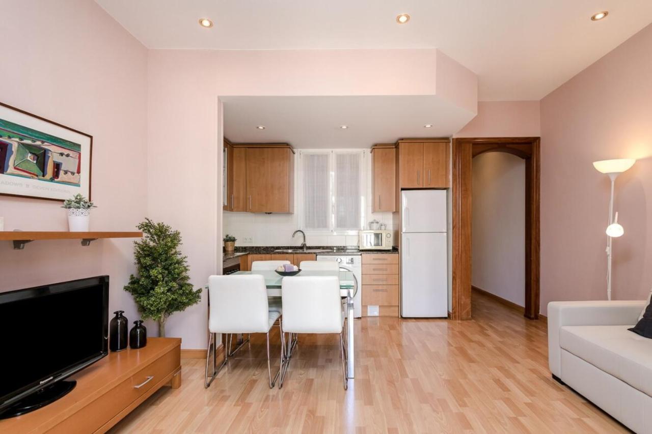 Fantastic 2 Bedroom 5 Minutes By Car From Plaza Catalunya 바르셀로나 외부 사진